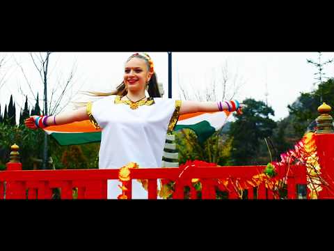 Happy Holi 2020 \u0026 Kristine Kapanadze/ Ganga /Kids Are Dancing/ Bollywood Masala ( Indian Restaurant)